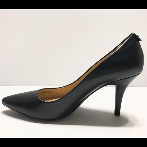 Michael Kors Shoes - NEW Michael Kors Dorothy Leather Pointed Toe Heels